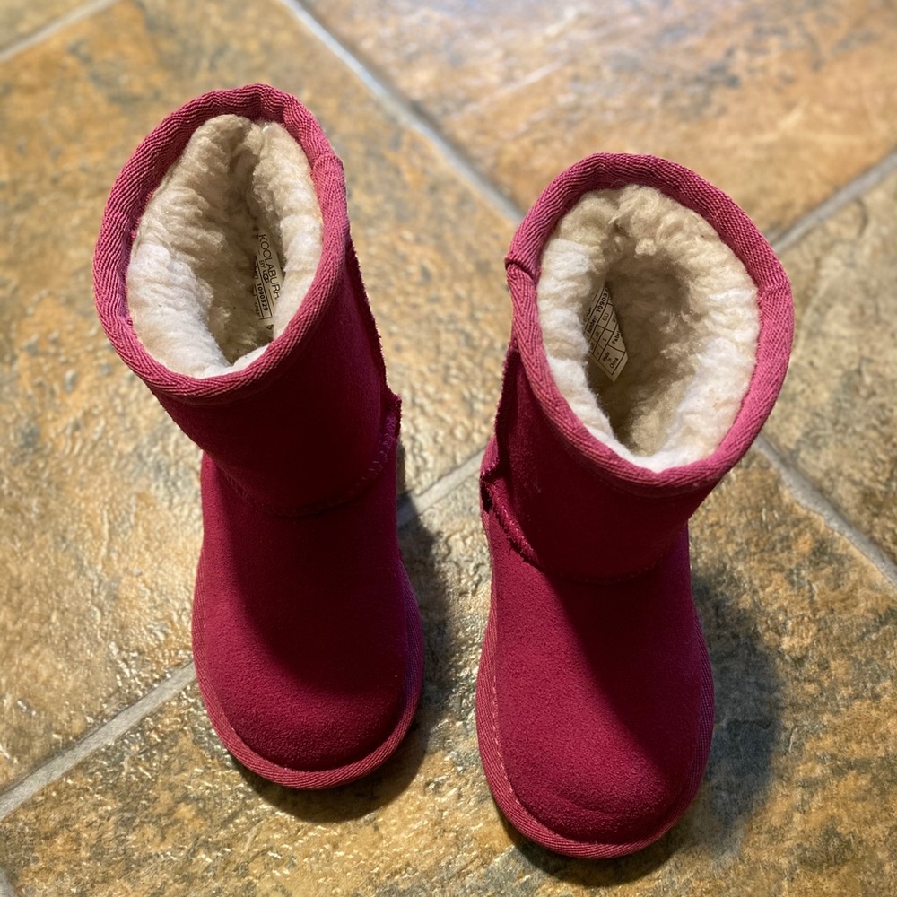 Kookaburra BY UGG toddler pink boots✨
